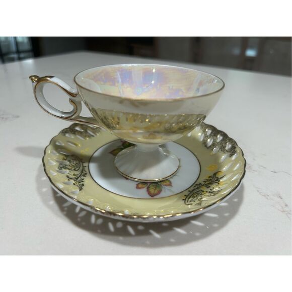 Vintage Lipper & Mann Royal Halsey tea cup and saucer Bone china Japan - Picture 1 of 5